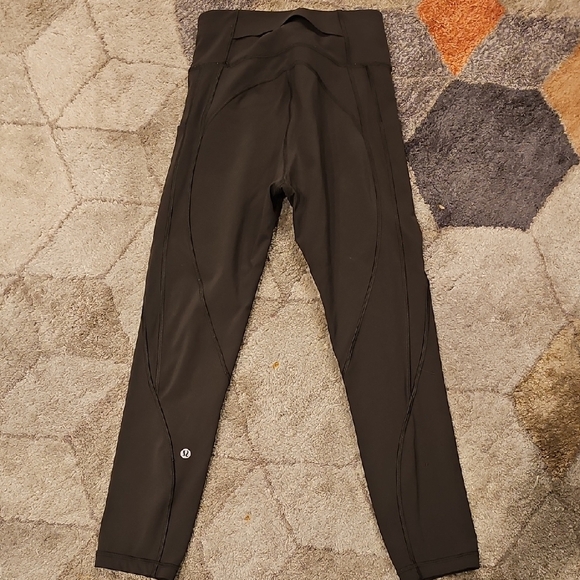 Lululemon Time To Sweat Crop Dark Olive - Picture 2 of 2